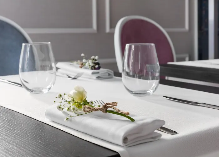 Merci Boutique Hotel 3*