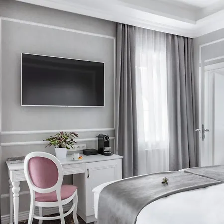 Merci Boutique Hotel