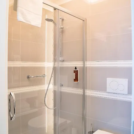 Merci Boutique Hotel 3*